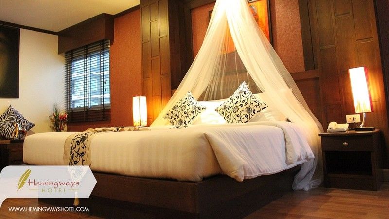 Hemingway'S Hotel Patong Exterior foto